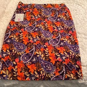 LulaRoe Cassie skirt size M